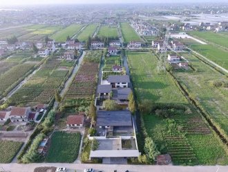 <b>回到鄉(xiāng)下，花費二十萬建造一棟好房子</b>